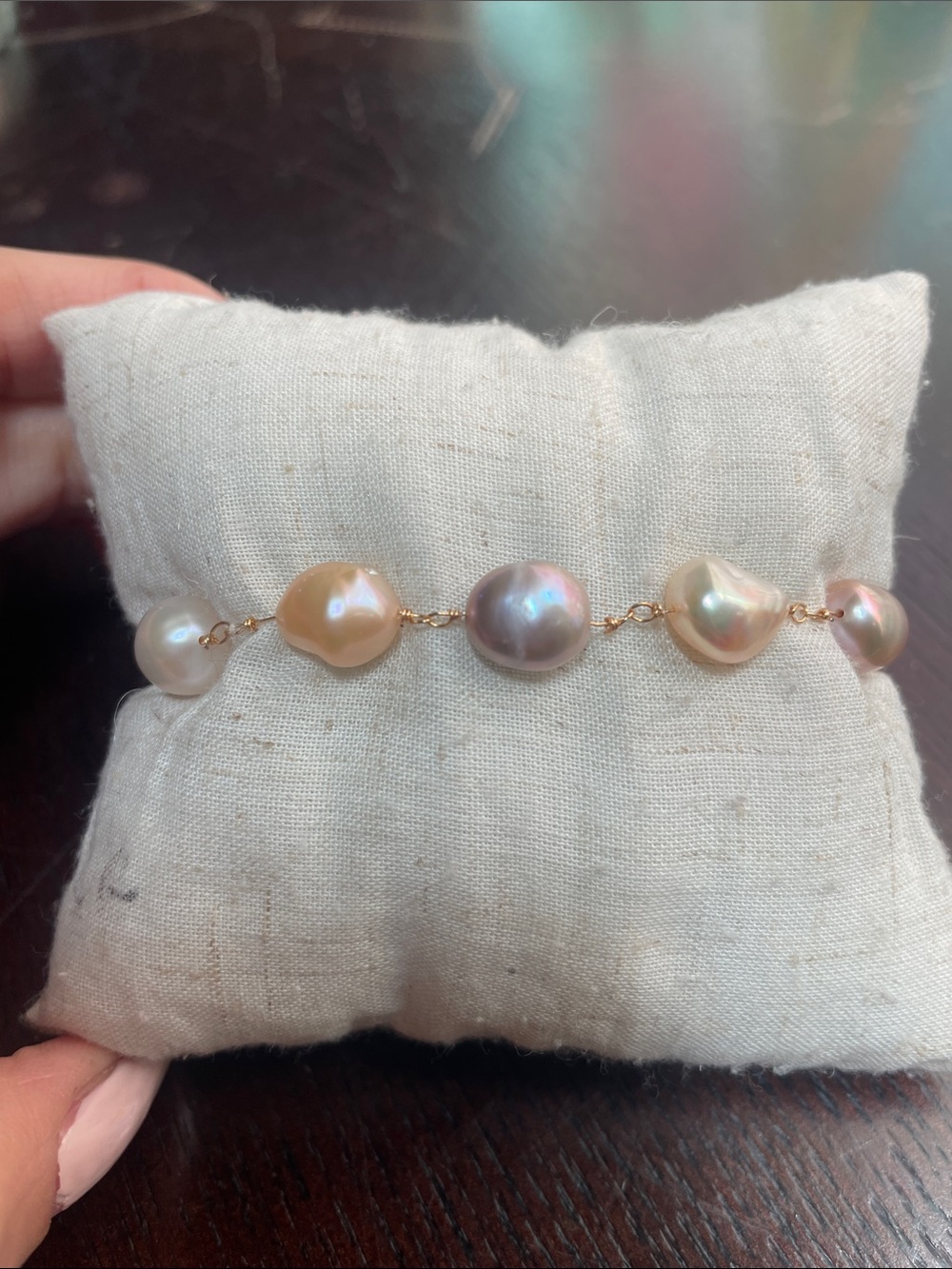 Baroque Pearl Link Bracelet in Multi-Tone Pearlescent with Gold plated chain